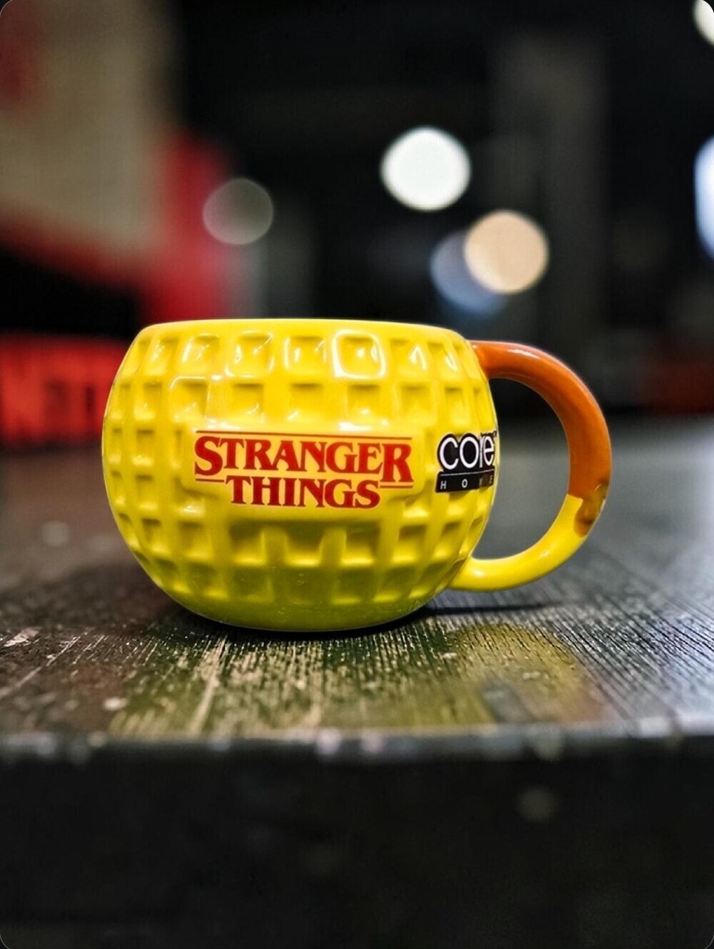 Stranger Things Core Home Round Embossed Waffle 18fl.oz Mug NEW!